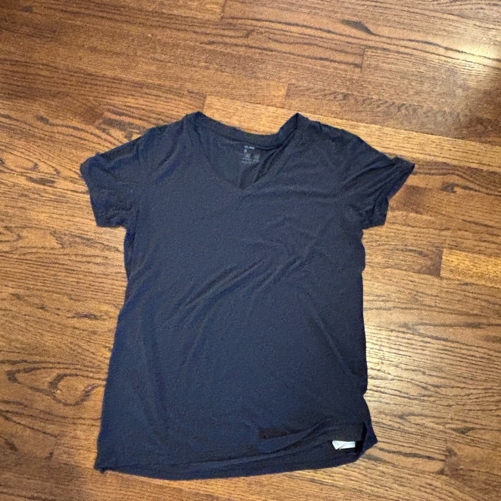 GAP fit Black V-Neck Workout Shirt XL Tall